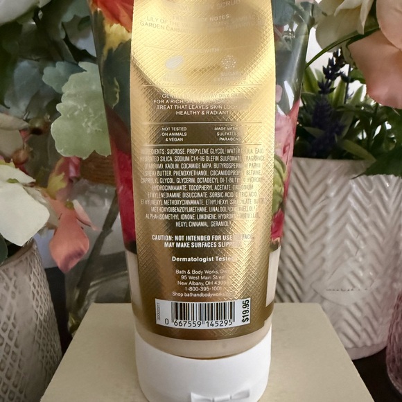 🆕💐 BATH & BODY WORKS “BRIGHTEST BLOOM” CREAMY BODY SCRUB. BRAND NEW FULL SIZE. - Picture 5 of 6